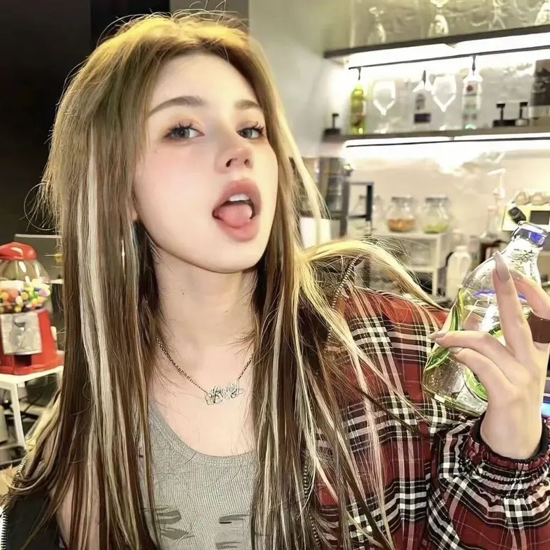 《妈妈的电话》看哭无数人！临沂姐弟通话《妈妈的电话》完整版在线观看